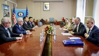 Ambasador Marfi se sastao s ministrom Helezom: Snažno vojno partnerstvo između SAD i BiH