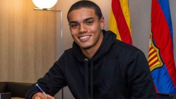 Ronaldinjov sin: Debitovao za mladu ekipu Barcelone - Avaz