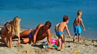 Sjedenje na pijesku bez peškira može biti vrlo opasno