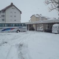 Nekoliko sela kod Gacka odsječeno: Visina snijega i do 70 centimetara