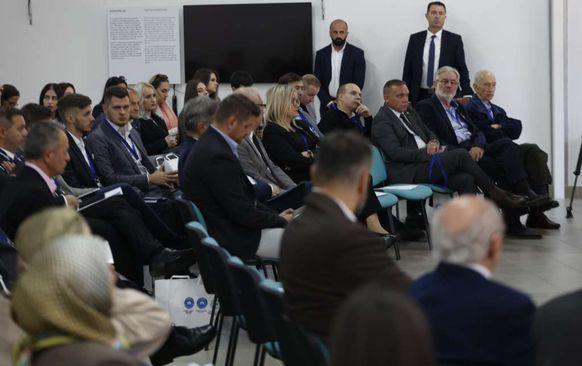 Konferencija o Srebrenici - Avaz
