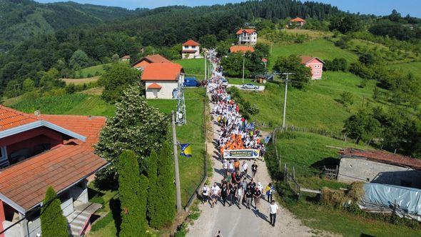 Učesnici krenuli iz Nezuka - Avaz