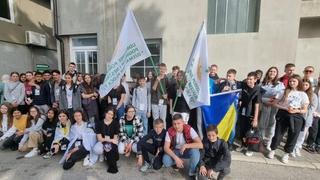52 učenika OŠ "Kiseljak 1" Bilalovac učestvovalo u Maršu mira: Odali počast poginulim i ubijenim u Ahmićima