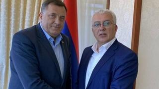Dodik u Podgorici: Mandić ga dočekao riječima "raduje se Crna Gora u koju si došao"