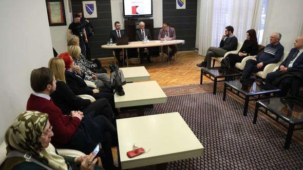 Vijeće Kongresa bošnjačkih intelektualaca - Avaz
