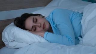 Pet načina da izgubite masnoću dok spavate