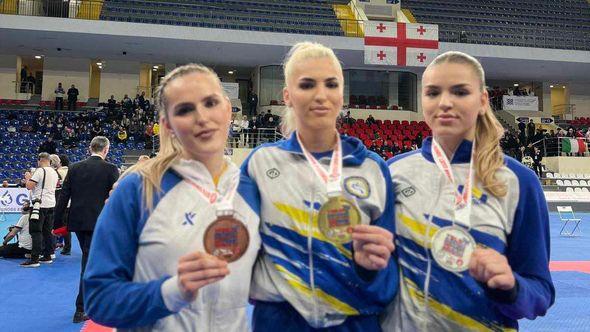 Sestre Sipović osvojile tri medalje - Avaz