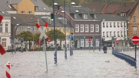 Njemačka: Najveći olujni talas u posljednjih 100 godina - Avaz