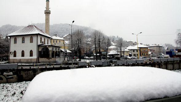 Snijeg - Avaz