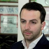 Omer Berbić, kandidat za gradonačelnika Tuzle tvrdi: Dijele se paketi, a na nekim mjestima i novac