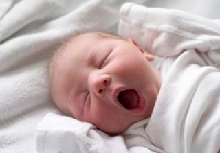 U Kantonalnoj bolnici u Mostaru rođene četiri, na UKC Tuzla devet beba
