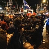 Na antivladinim protestima u Tel Avivu uhapšeno 11 osoba