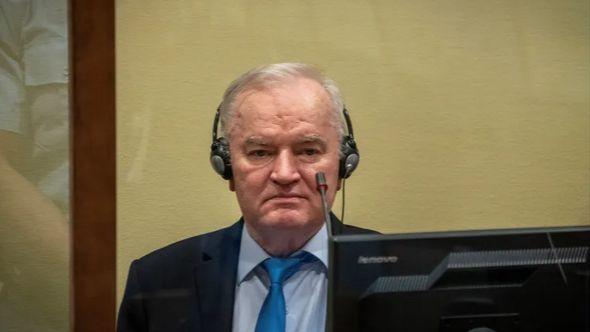 Mladić: Balkanski krvnik pred sudom - Avaz