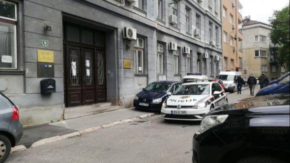 Uviđaj obavili pripadnici Uprave policije MUP-a KS  - Avaz