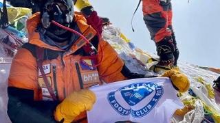 Zastava Željezničara se zavihorila na vrhu Mont Everesta: Za sve je zaslužan Tomislav Cvitanušić