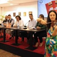 Na 'Mostarskom ljetu' promovirana zbirka poezije 'Zalutale razglednice'