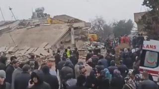 Zemljotres urušio kompletnu bolnicu na jugu Turske, doktori i pacijenti pod ruševinama
