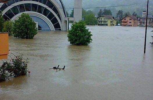 FOTOGRAFIJE HORORA Prisjetite Se Kako Je Izgledao Maglaj Tokom ...