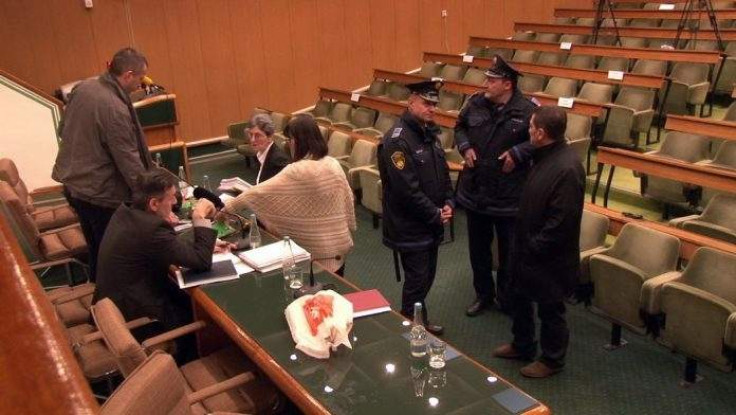 Intervenirala i policija, ali Kasumovića nije zaustavila