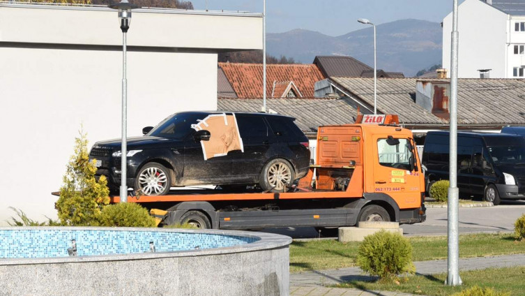 Range Rover u kojem je uhapšen Dakić, a kojim su automafijaši krenuli u krađu na Ciglane  