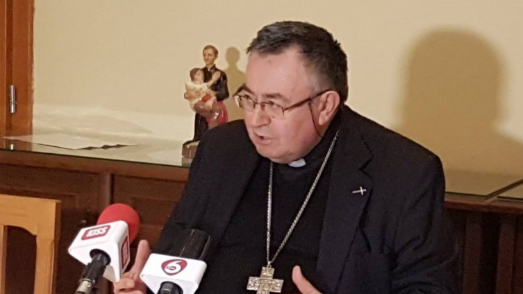 Kardinal Puljić: Čestitka za Božić