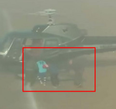Italija: Helikopter sa maskiranim otmičarima sletio na teren i zgrabio igrača