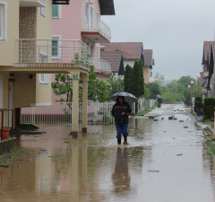 Samo u Doboj-Jugu poplavljeno stotinu kuća 