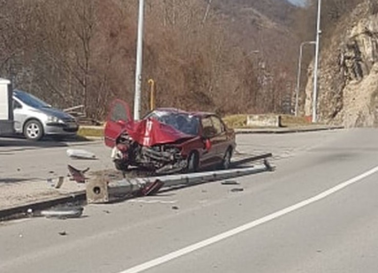 Uništeni automobil