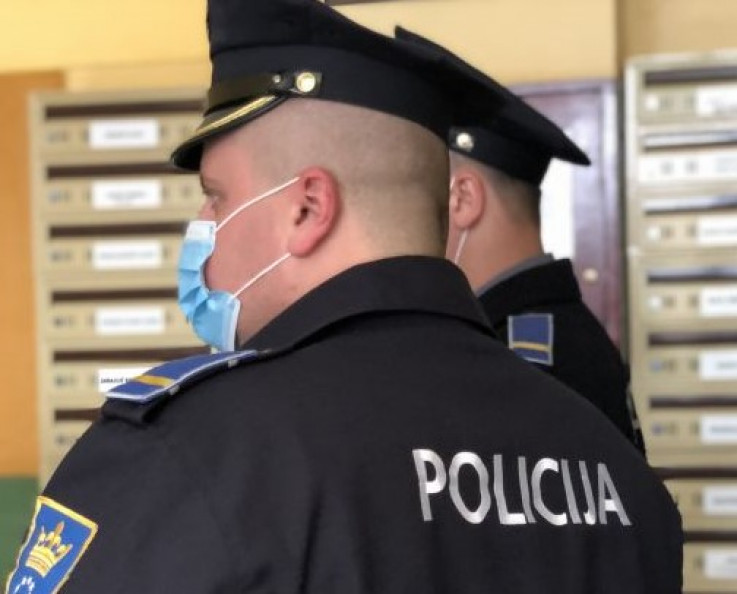 Policija u akciji - Avaz, Dnevni avaz, avaz.ba