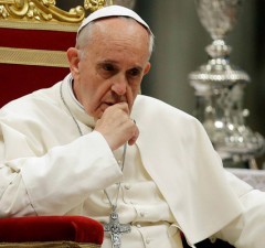 Papa Franjo uputio poruku uoči molitve