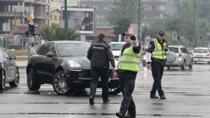 Policajac se trenutno nalazi u izolaciji - Avaz, Dnevni avaz, avaz.ba