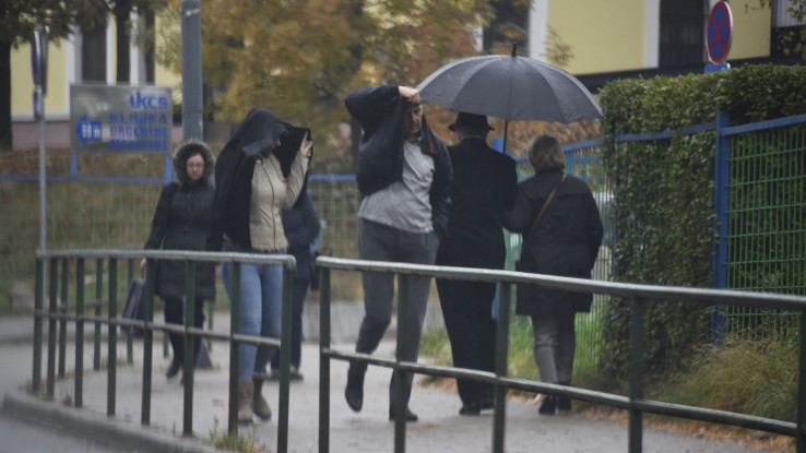 U Sarajevu pretežno oblačno s kišom - Avaz, Dnevni avaz, avaz.ba