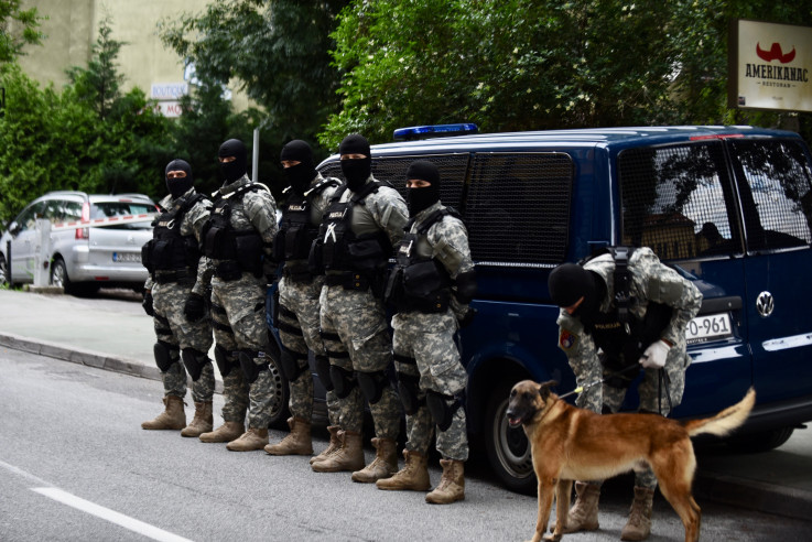 Specijalci MUP-a KS učestvovali u pretresu