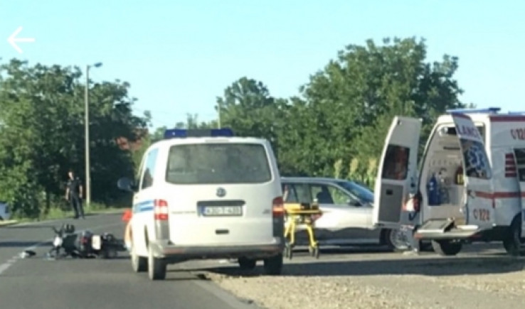 Policija na mjestu nesreće - Avaz, Dnevni avaz, avaz.ba