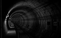Istražitelji poslije otkrića tunela razmatrali tvrdnje da je Hitler lažirao smrt