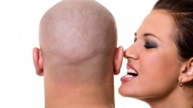 Mnogi muškarci briju glavu jer su počeli gubiti kosu