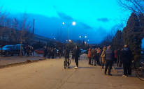 Građani i dalje dežuraju ispred "Bire"