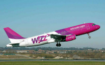Avion Wizz Aira u zraku