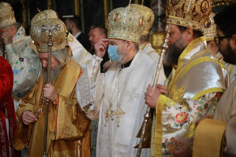 Počela liturgija u Sabornoj crkvi u Beogradu