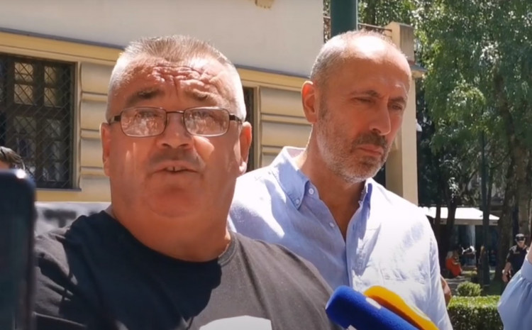 Muriz Memić i Ifet Feraget ispred Kantonalnog Tužilaštva
