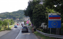 Vlasti Slovenije upozorile na putaovanja na "crvene" destinacije 