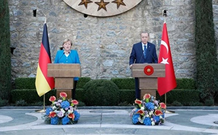 Njemačka kancelarka Angela Merkel stigla u posjetu Republici Turskoj