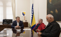 Komšić primio je u posjetu predstavnike Udruženja građana “Brize – Foča” Doboj, Jozu Tipurića i Jozu Marića