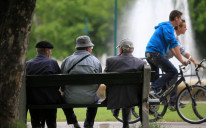 Pravo na jednokratnu pomoć imaju korisnici najniže penzije sa prebivalištem na području grada