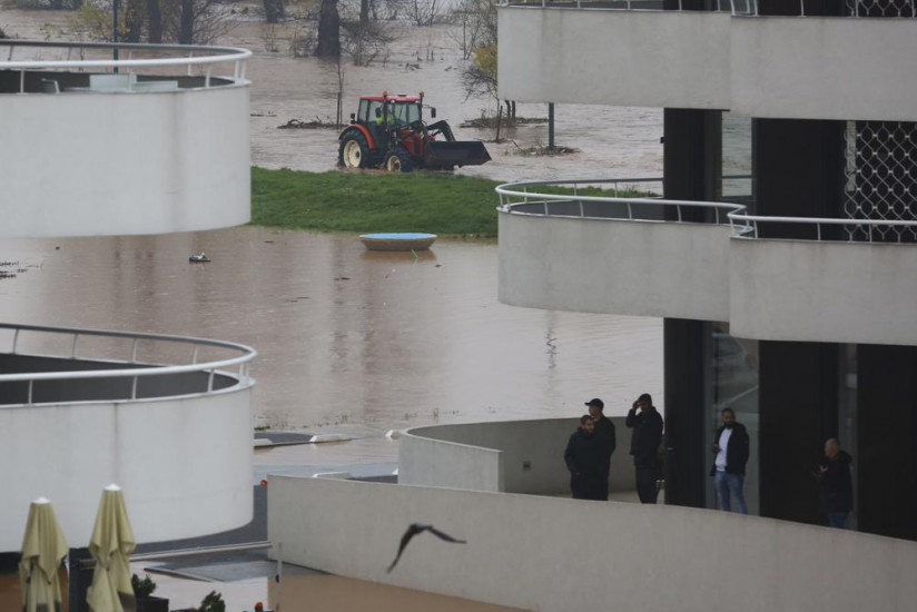 Kuće su poplavljene u okolini Sarajeva