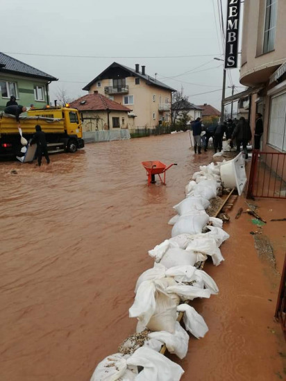 Poplave u sarajevskom naselju Butmir