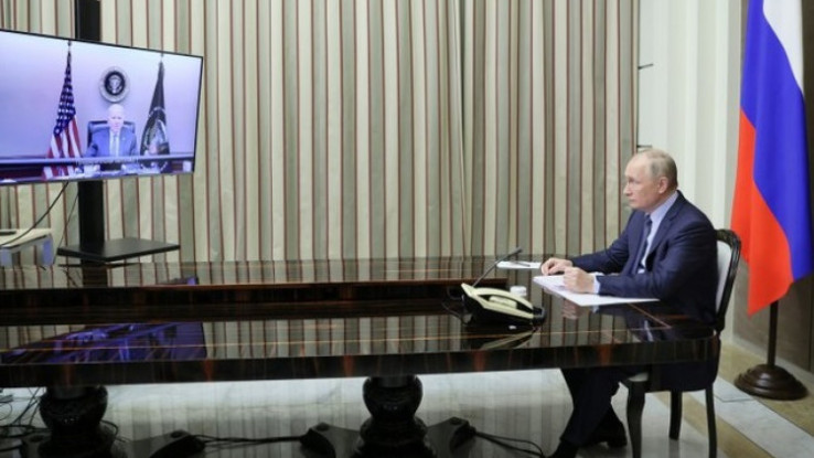 Bajden i Putin tokom virtuelnog sastanka