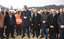 Vučić i Aksoj prilikom obilaska radova na rekonstrukciji puta Novi Pazar - Tutin