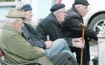 Penzioneri: U januaru  će dobiti mizeriju  od dodatnih 50 KM  (Foto: Arhiv)