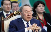 Nazarbajev: Prve izbore dobio je s 99 posto glasova